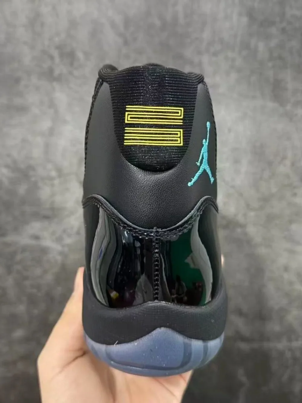 Jordan Air Jordan 11 Retro Gamma Mens Lifestyle Shoes Black